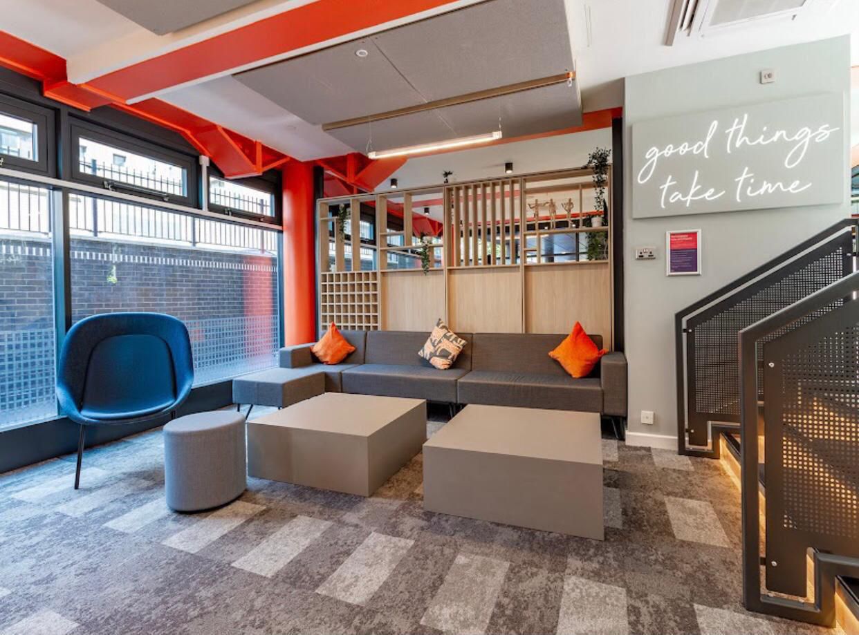 Shared student accommodation for Yorkshire College students in Leeds (2)