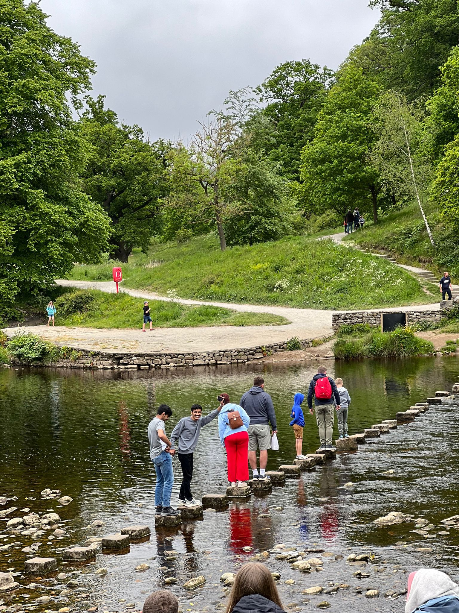 English Learning Outdoor Activity - Yorkshire College English learning activities in Leeds