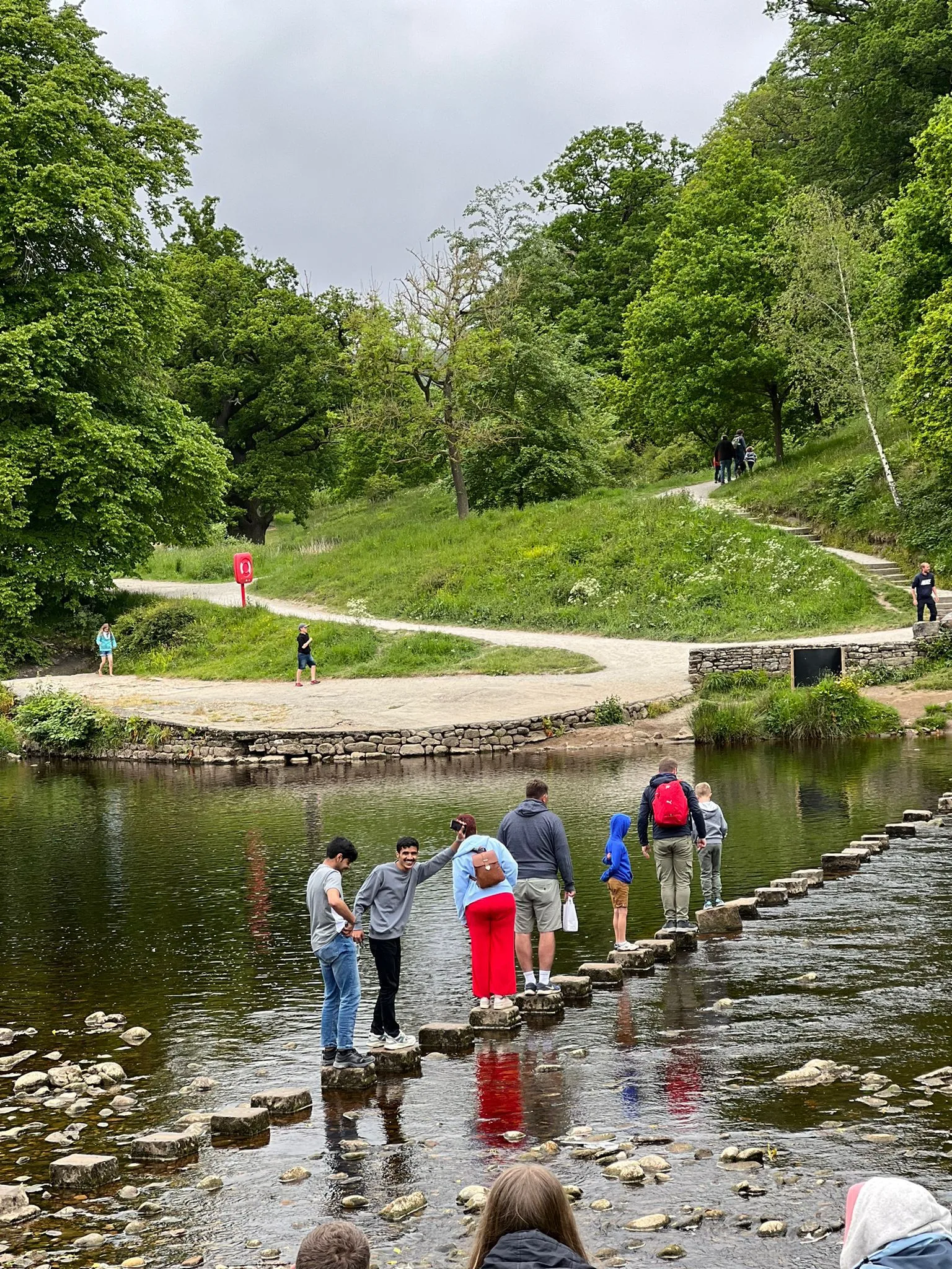English Learning Outdoor Activity - Yorkshire College English learning activities in Leeds
