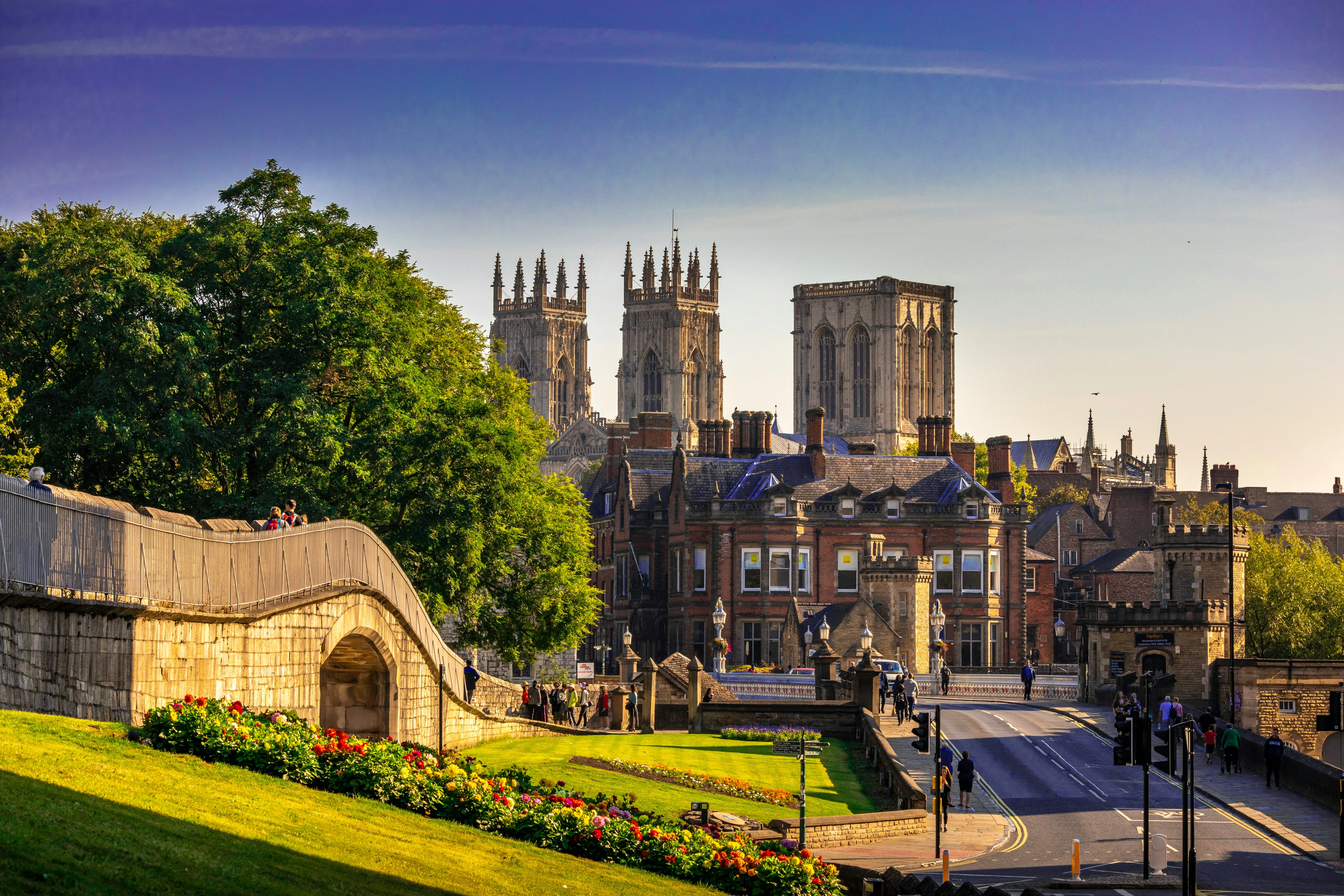 Weekend Trips from Leeds: Manchester, Liverpool and Newcastle - Yorkshire College blog thumbnail