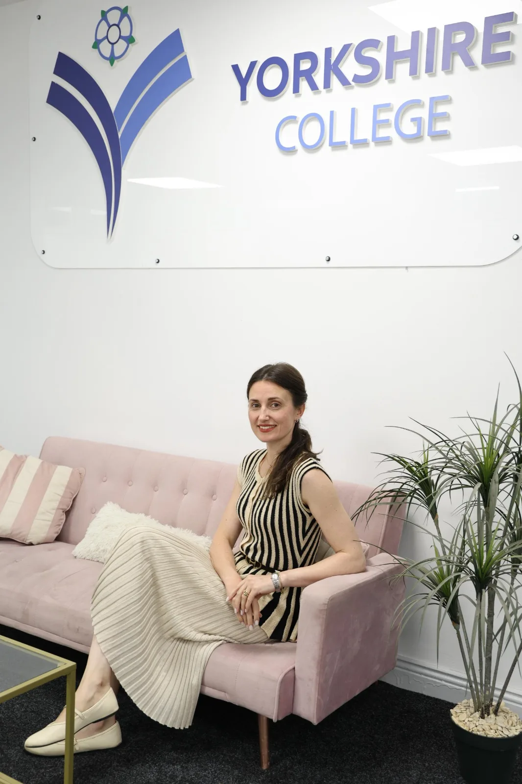 Study In Leeds Uk - Yorkshire College student life in Leeds