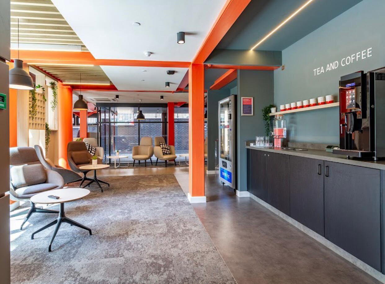 Shared student accommodation for Yorkshire College students in Leeds (4)