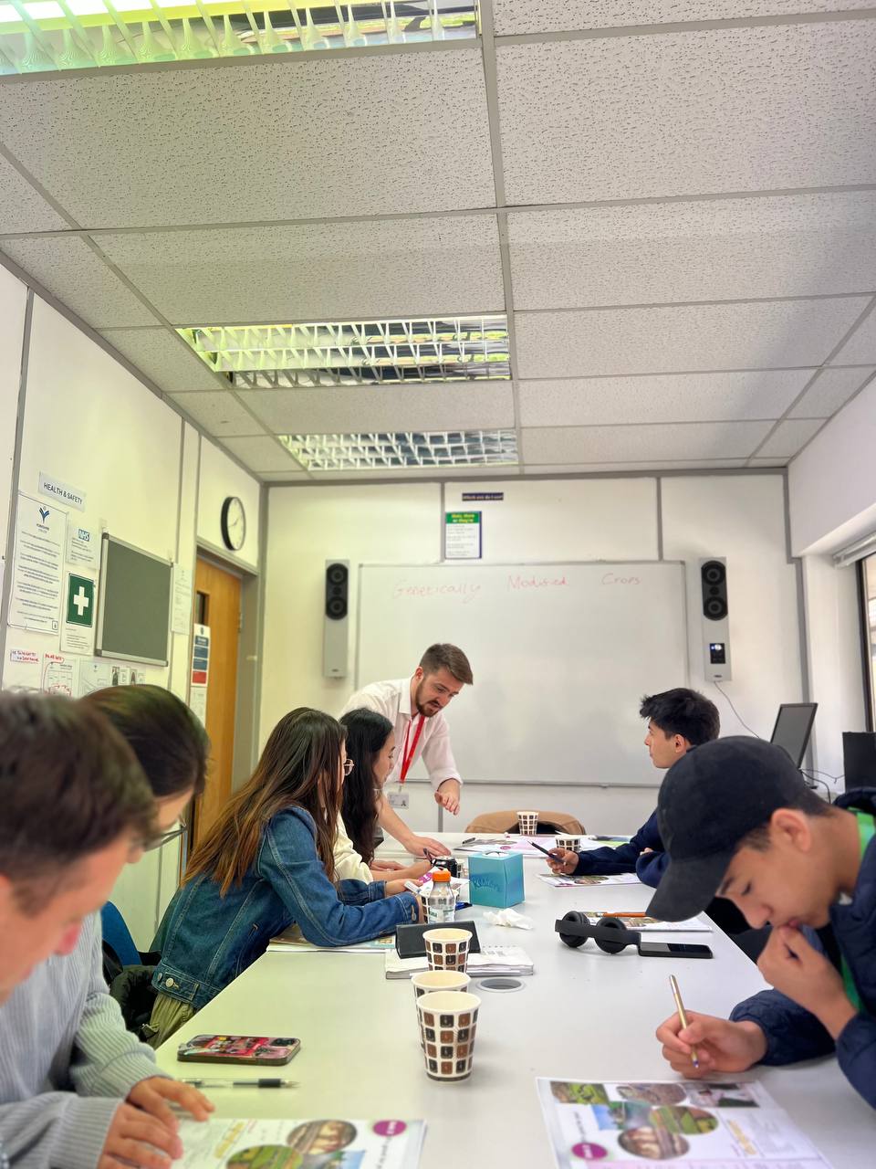 Learn English Uk - Yorkshire College student life in Leeds