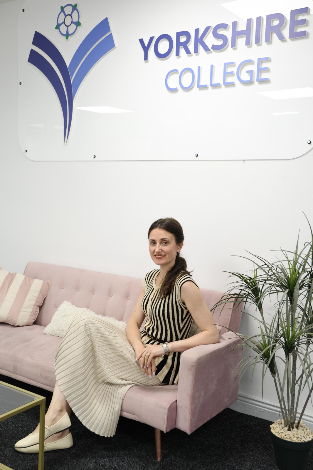 Study In Leeds Uk - Yorkshire College student life in Leeds